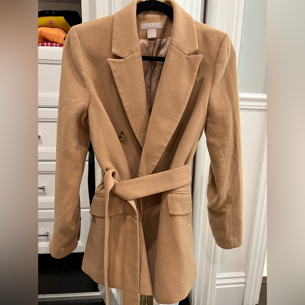 H&M Jacket - Picture 2 of 4